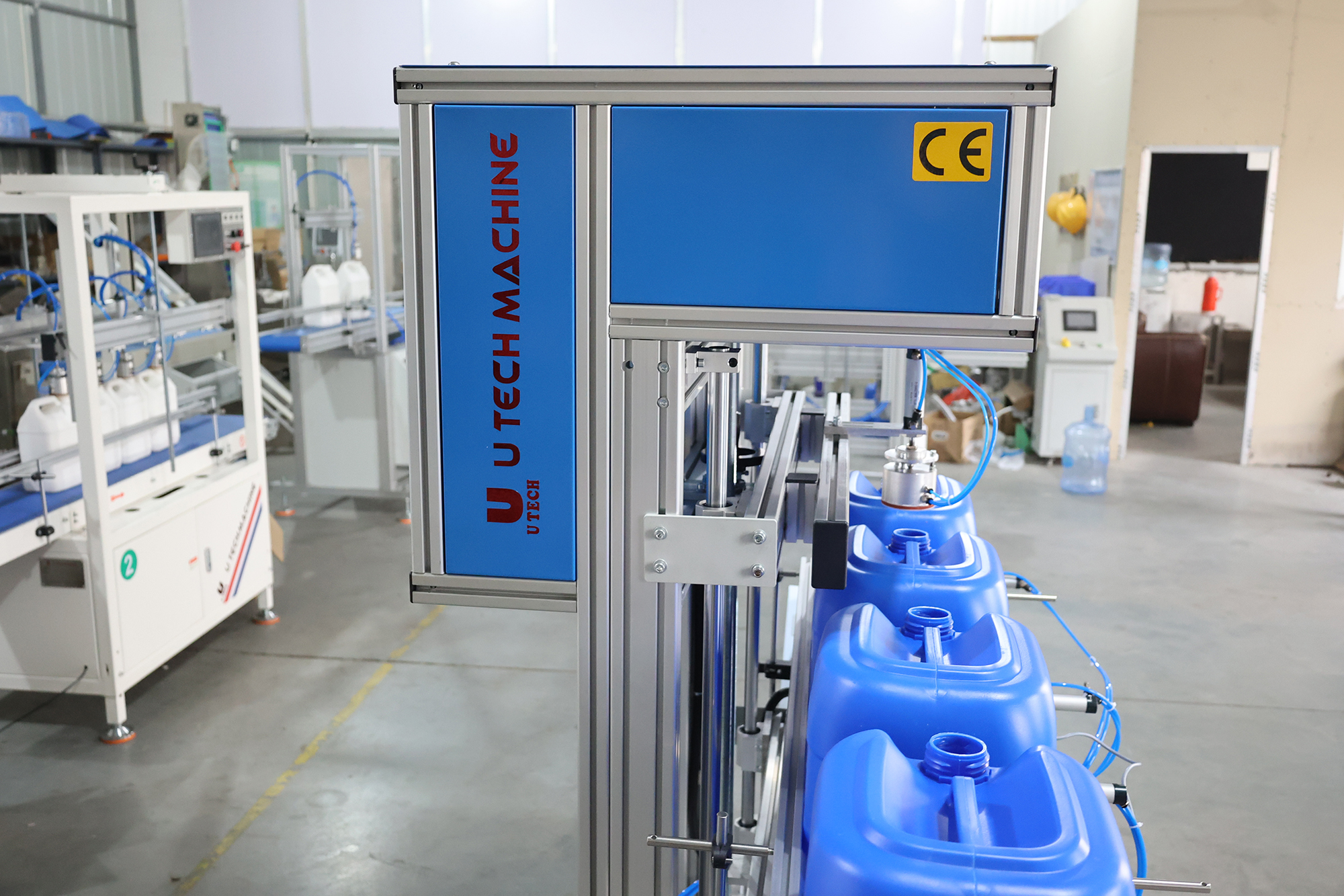 Automatic Small Business Pp Pc Hdpe 20L Engine Lube Oil Drum Jerrycan Empty Bottle Leak Testing Machine