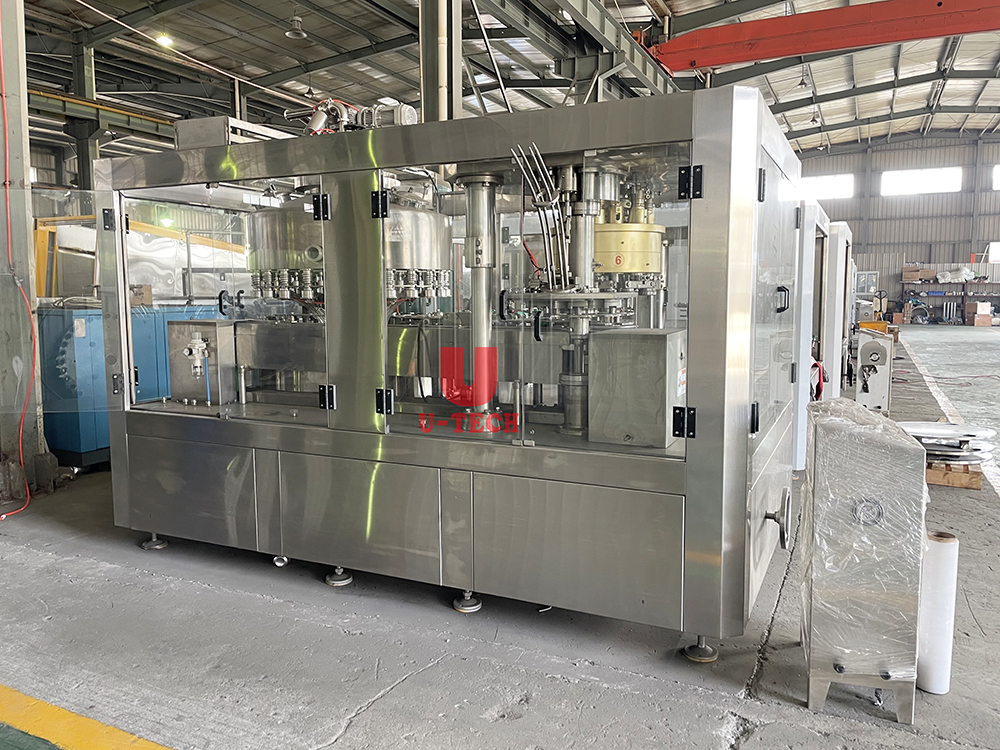 Automatic Soft Energy Drinks Fruit Juice Carbonated Beverage Aluminum Can Filling Seaming Machine