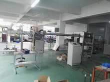 Semi-automatic 5L 10L Water Oil Bottle Handle Sleeve Machine