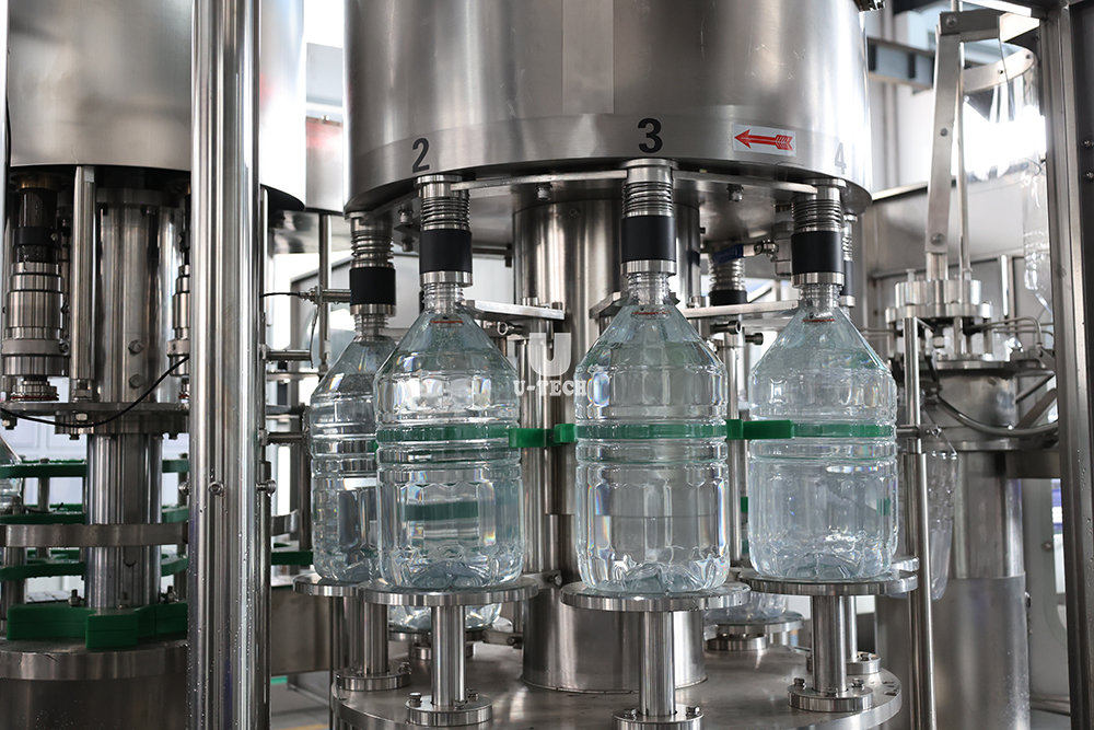 Automatic 3 in 1 Rotary Complete Production Line Drinking Mineral Spring 5L Water Bottling Machine