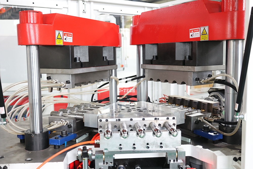 Fully Automatic PP PC Cosmetic Litchi Milk Pesticide Bottle Injection Blow Moulding Machine