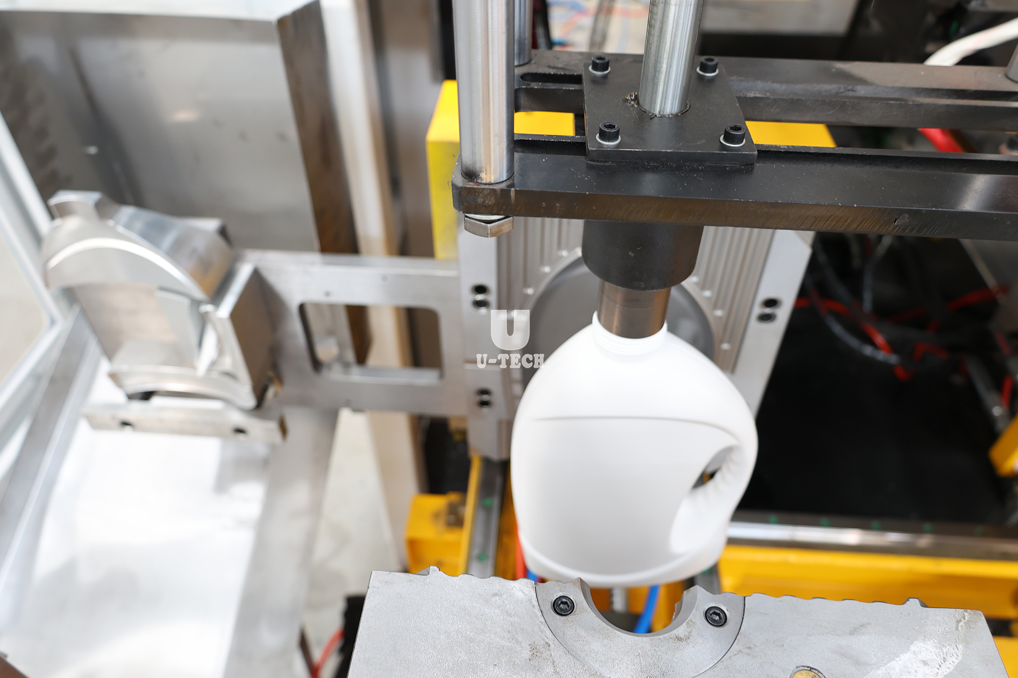 Fully Automatic Double Stations Plastic Extrusion Blow Molding 2L Detergent Bottle Making Machine