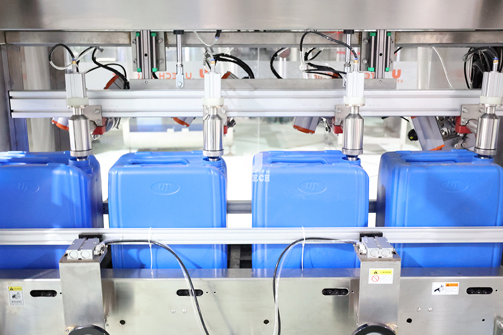 Automatic Linear Type Piston Filling Servo Capping Weighting Lubricant Motor 20L Engine Oil Filling Line