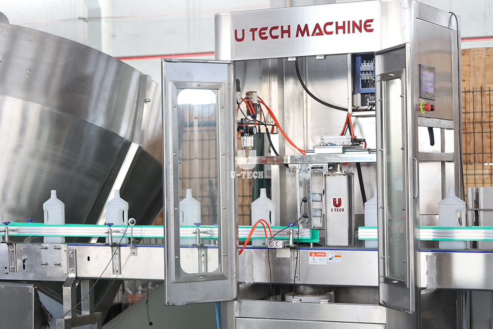 High Speed Full Automatic Plastic PP PE PET Bottle Sorting Feeder Unscrambler Machine