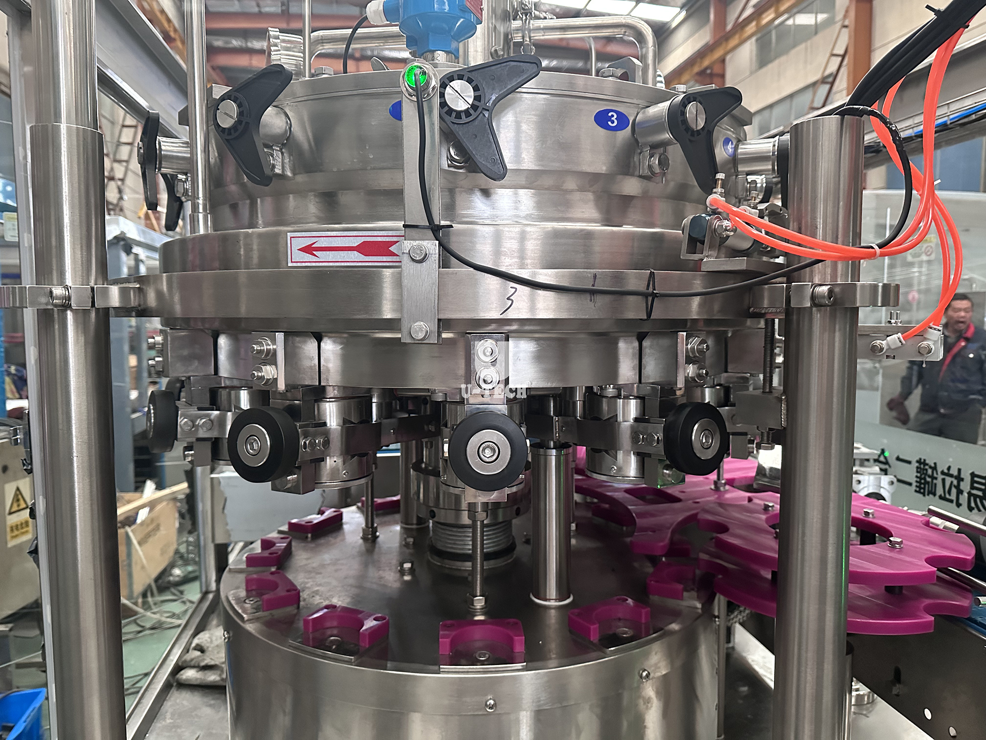 Automatic high speed 2 in 1 beverage juice energy drink beer tin can filling machine line