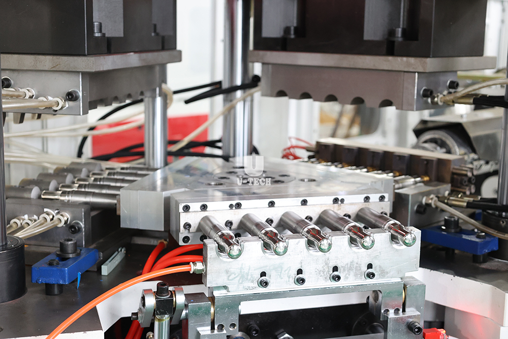 Fully Automatic PP PC Cosmetic Litchi Milk Pesticide Bottle Injection Blow Moulding Machine