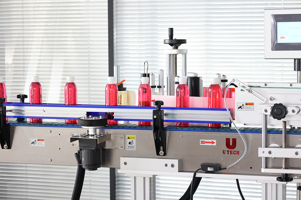 Automatic Spirits Wine Energy Drink Tin Cans Jar Round Glass Plastic Bottle Sticker Labeling Machine
