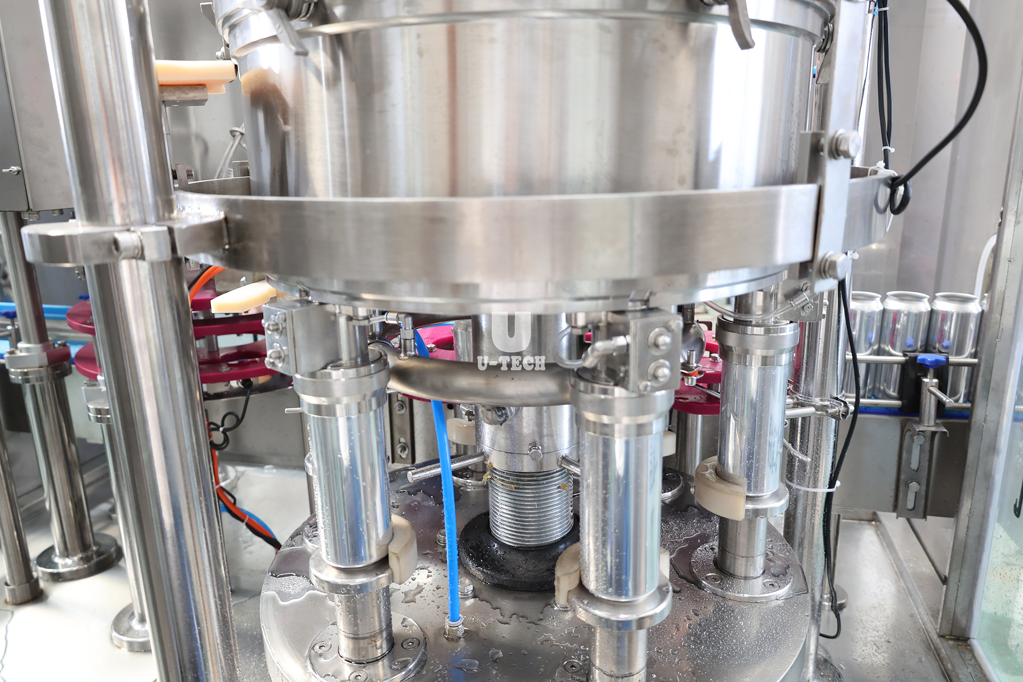 Small Automatic Canned Soft Soda Drink Beer Juice Canning Filling Sealing And Labeling Machine