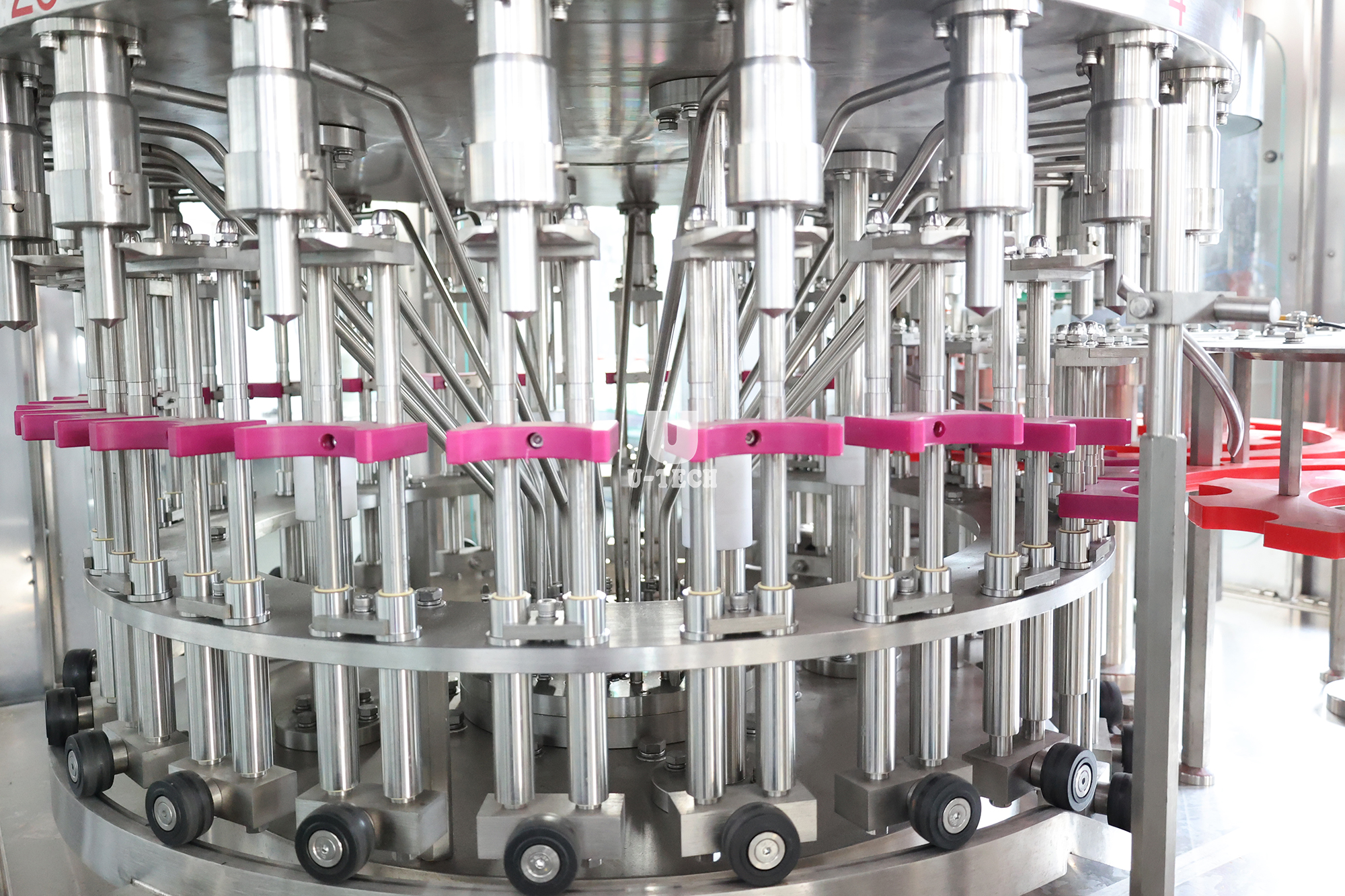 Fully Automatic High Speed 3 in 1 Small Plastic Bottle Soy Vinegar Fish Sauce Filling Capping Machine