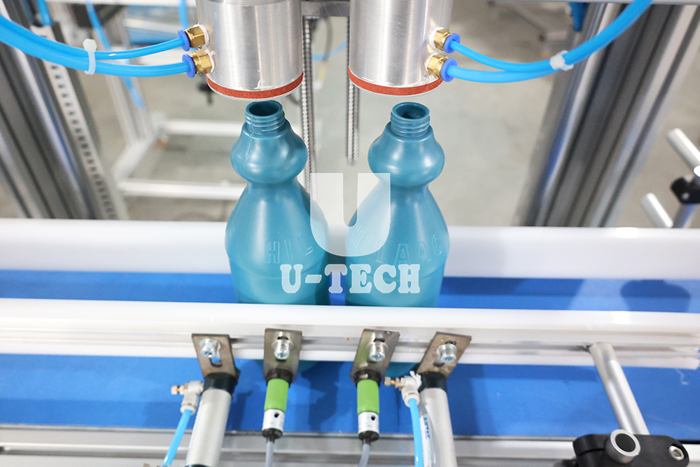 Fully Automatic 1L 5L Air Leak Testing Machine Engine Lube Oil Jerrycan Bottle Leak Tester
