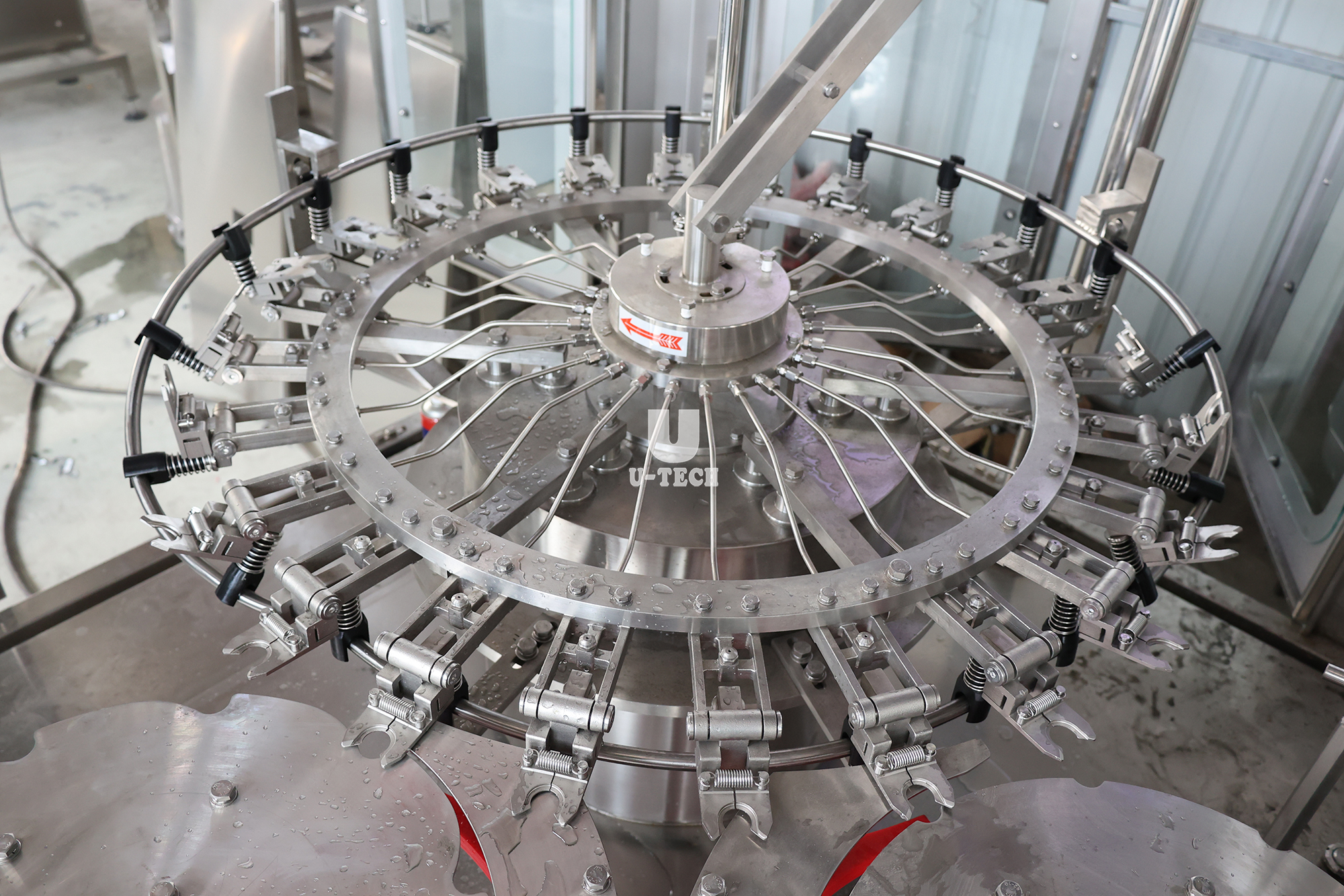 Fully Automatic High Speed 3 in 1 Small Plastic Bottle Soy Vinegar Fish Sauce Filling Capping Machine