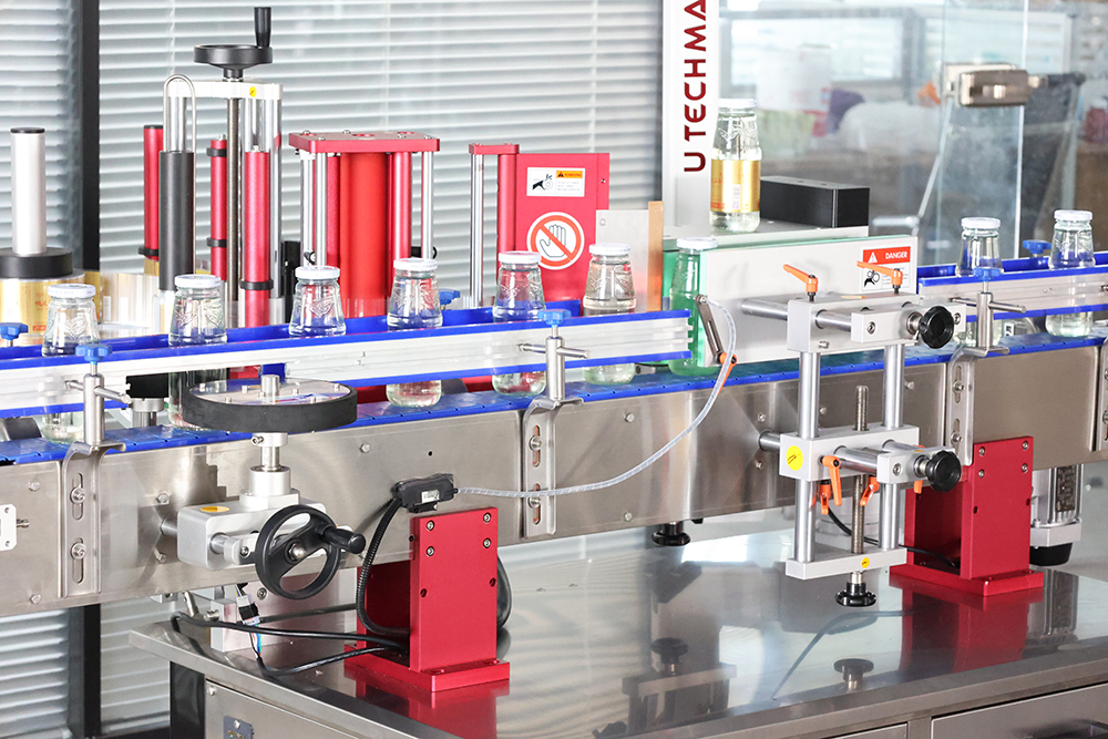 Fully Automatic Electric Pet Flat Glass Square Bottle Jar Can Adhesive Sticker Labeling Machine Factory Price