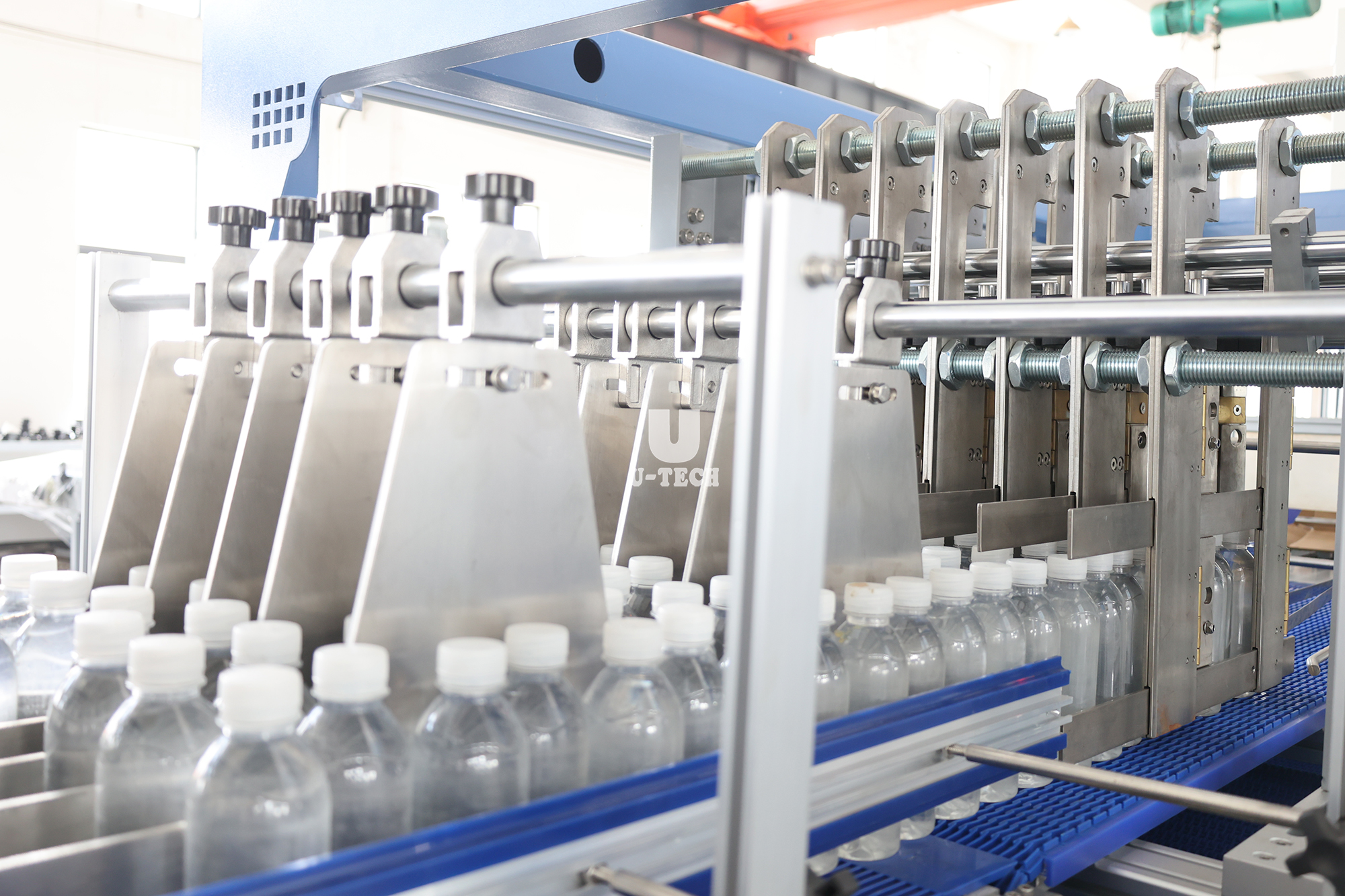 High Efficiency Automatic Beverage Plastic Bottle Can Glass Bottle Half-tray Shrink Packing Machine