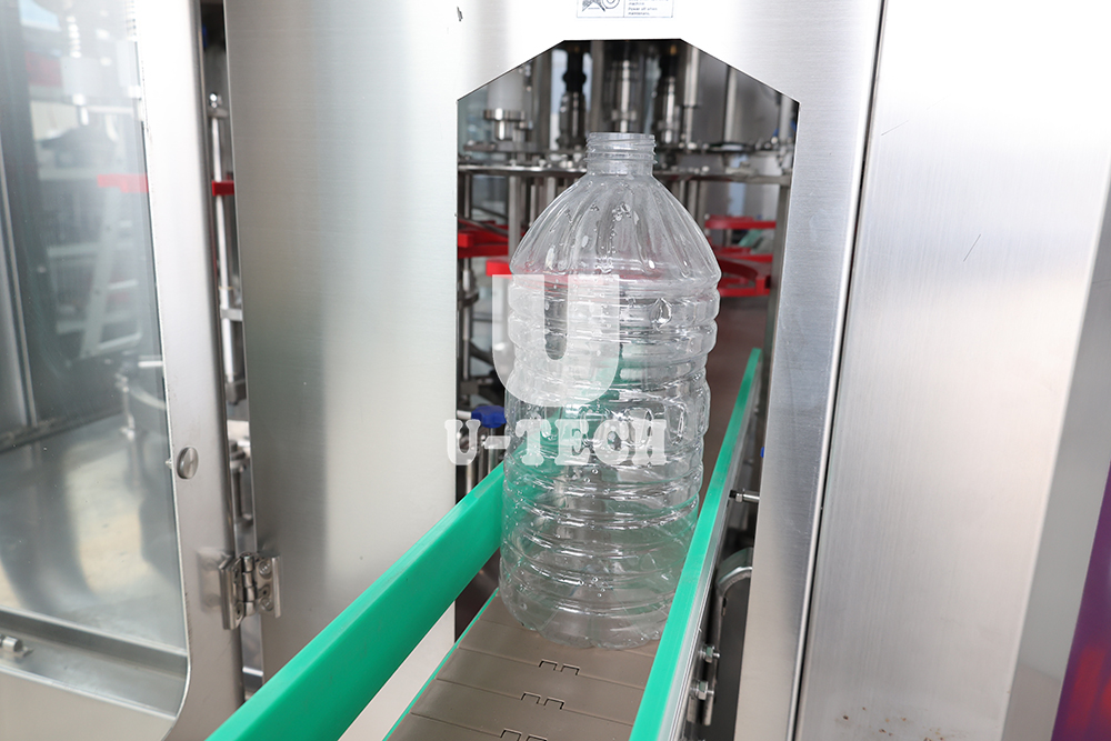 Electric 1 Liter 5 Liter Automatic Cooking Oil Bottling Sealing Machine Easy To Operate PLC Motor for Chili Palm Soybean Oil