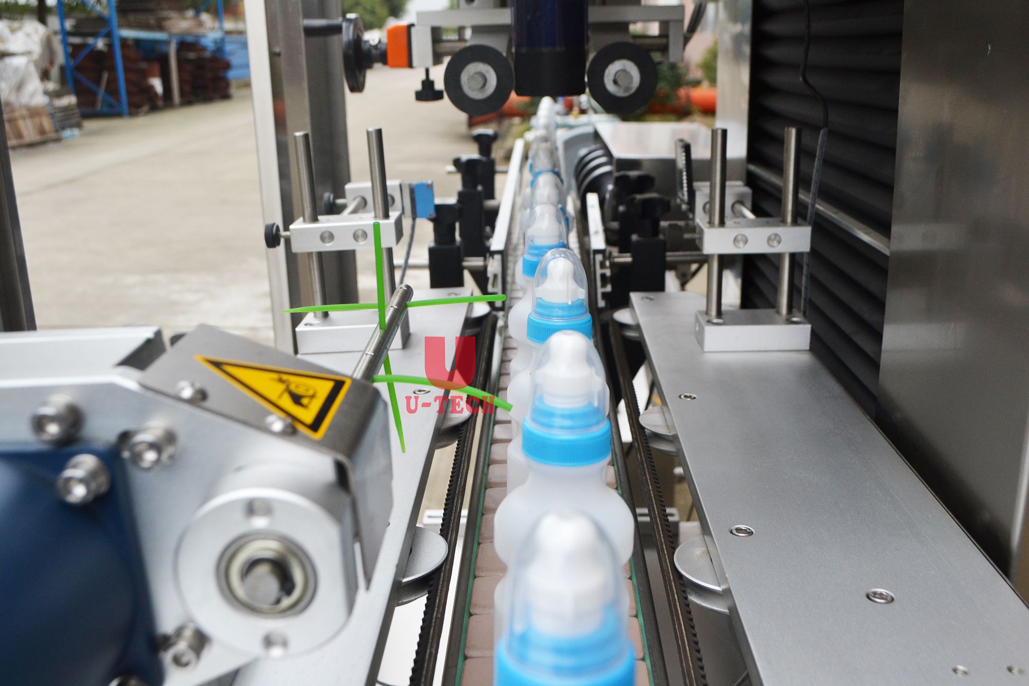 Automatic Beverage PET Bottle PVC Label Shrink Sleeve Wrapping Labeling Machine Plant