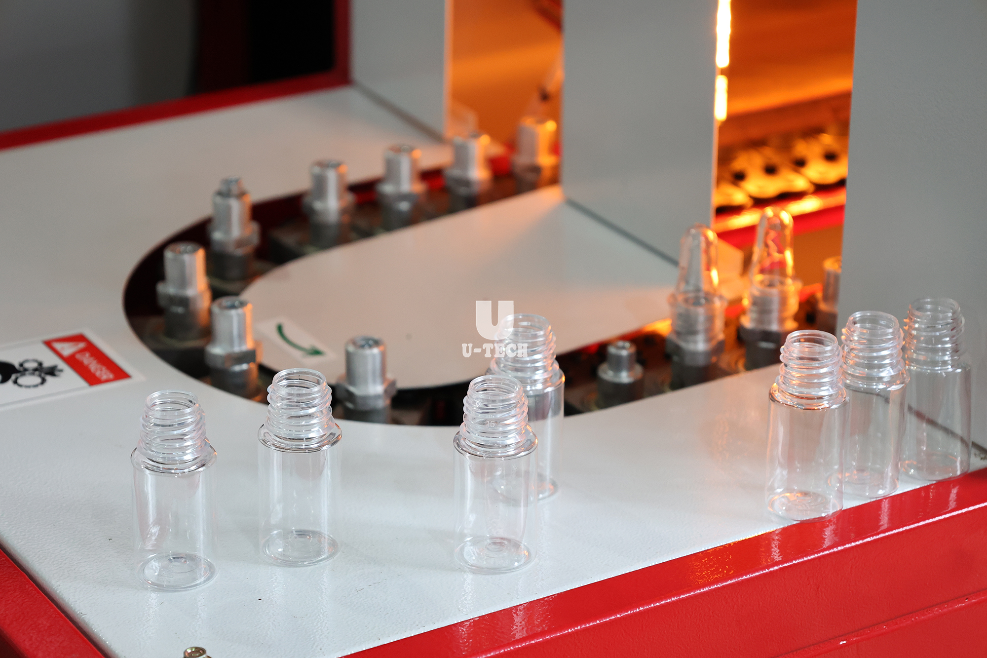 High Quality Factory Price Drinking Pure Water Semi Automatic Pet Plastic Bottle Blow Moulding Machine