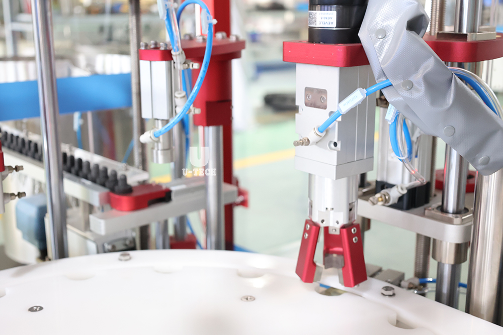 Automatic 15ml 60ml Eye Drops Essential Oil Roll on Plastic Dropper Bottle Filling Capping Machine Prod