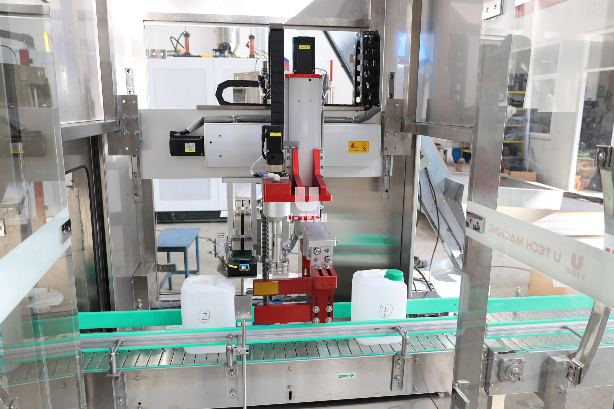 Automatic Linear Type Servo 5-20L Lube Motor Oil Drum Jerrycan Filling Capping Labeling Machine