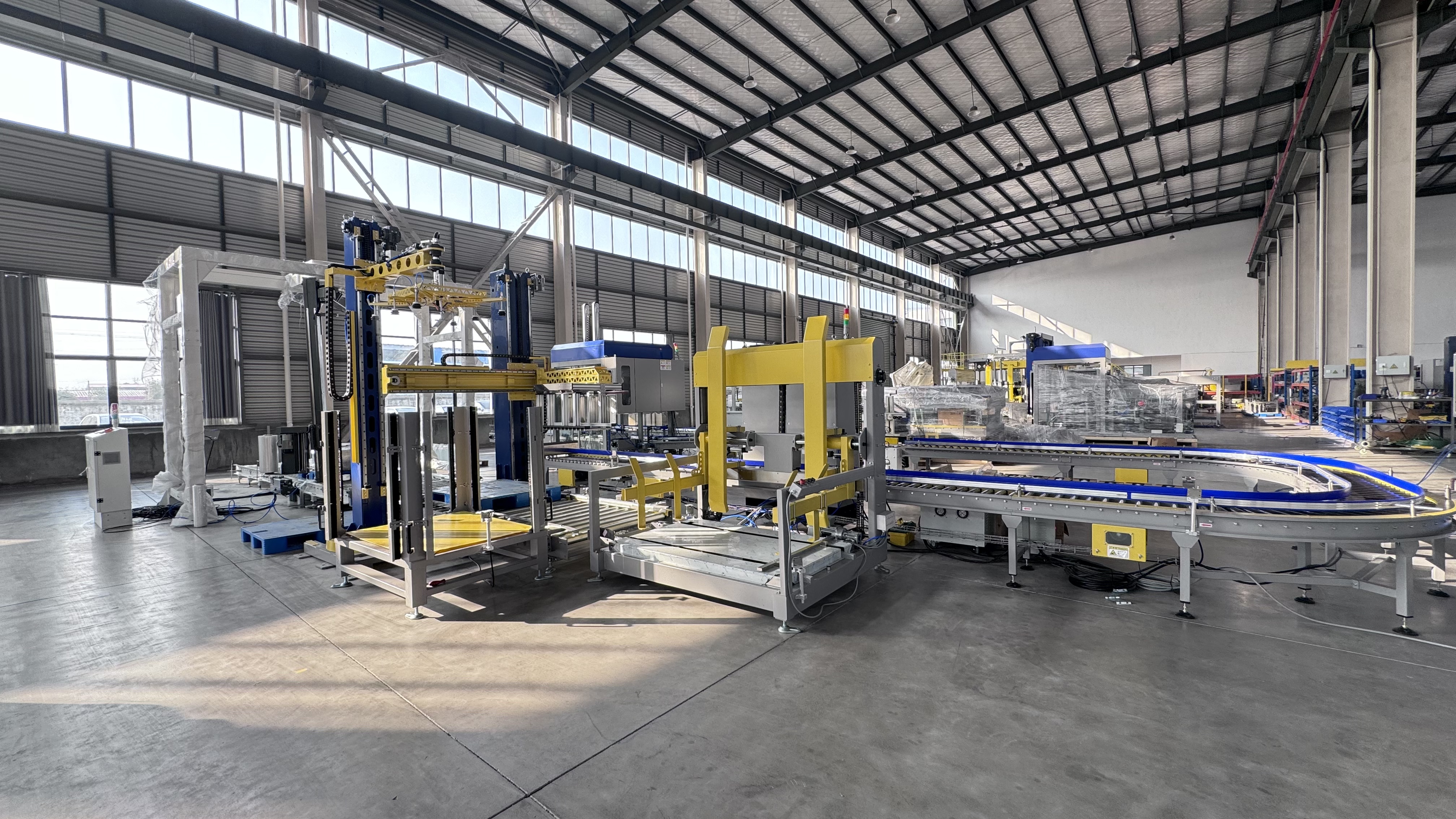 Full Automatic Factory Price High Level Wooden Pallet Conventional Carton Bag Palletizer Machine for Currgated Box