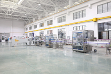 Small Liquid Pet PP Bottle Automatic Linear Filling Machine Easy To Operate with PLC And Pump for Oil