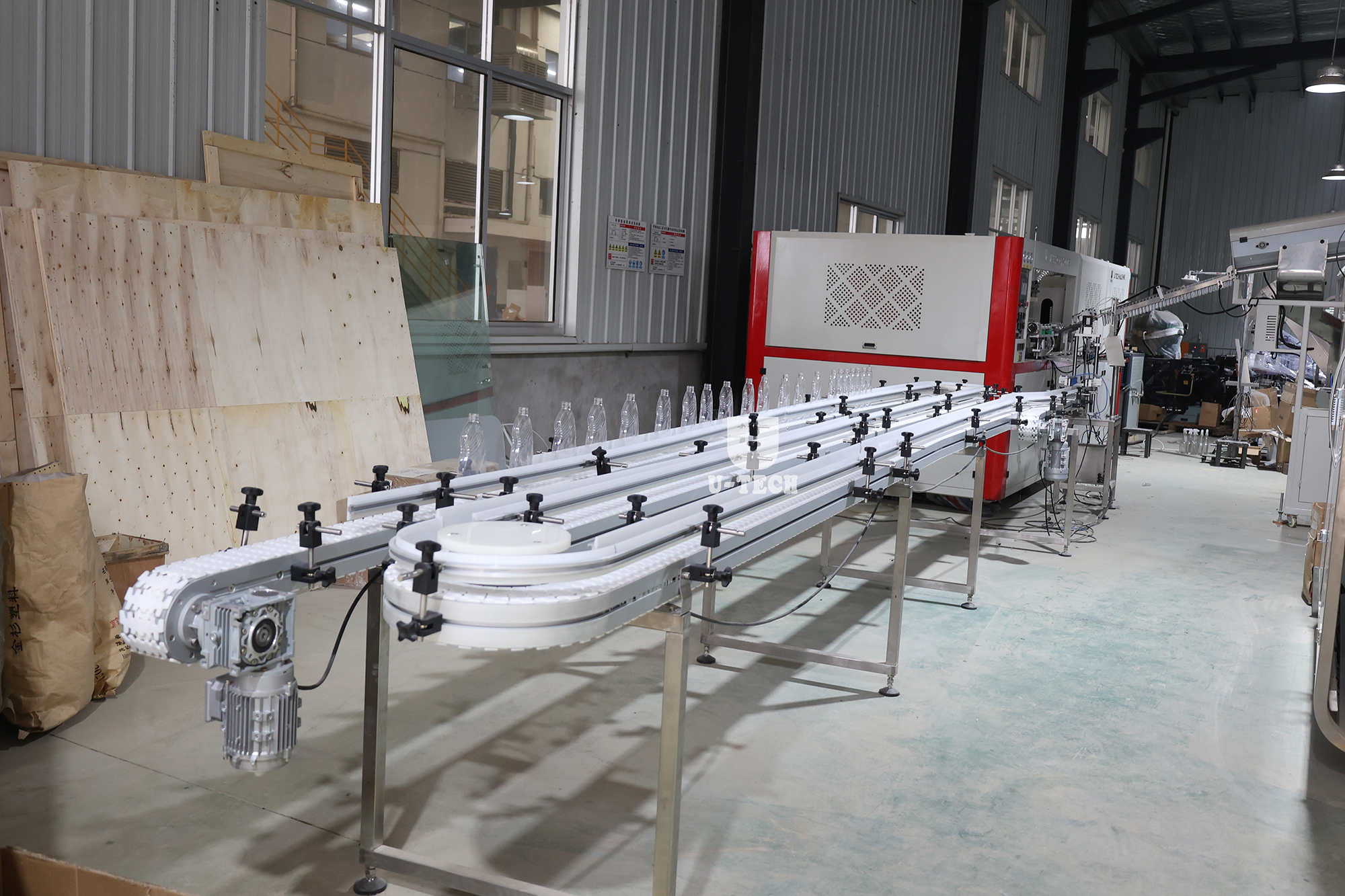330ml 500ml Small Plastic Bottle Stretch Blow 4 Cavity Automatic Pet Bottle Making Blow Moulding Machine
