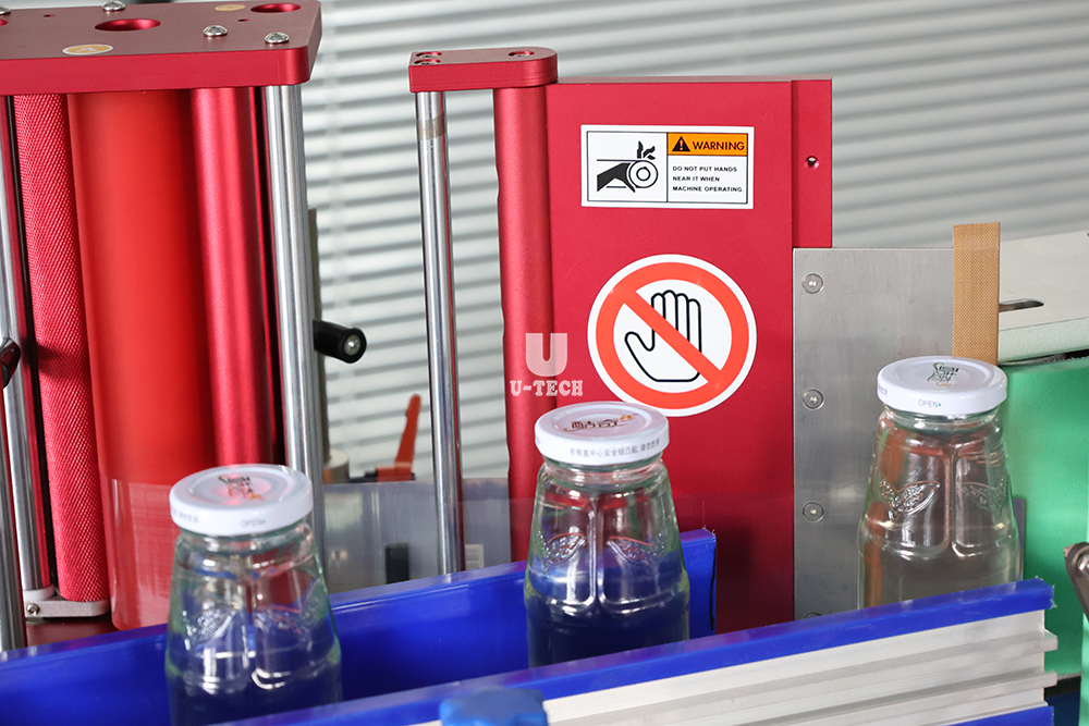 High Speed Automatic PE PP HDPE Plastic Glass Bottle Jar Adhesive Sticker Adhesive Labeling Machine