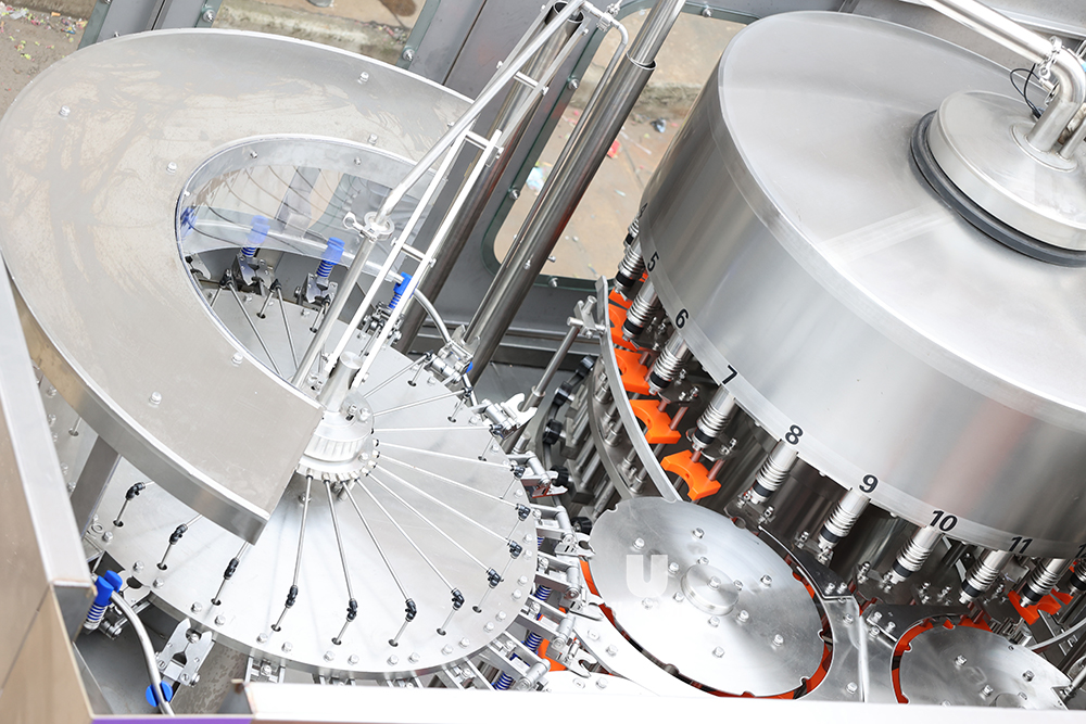 Small PET bottle pure mineral spring drinking water filling machine production line