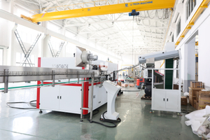 Fully Automatic Bottle Blow Moulding Machine Small Bottle Variable Pitch for Included Beverage Water Bottle Production