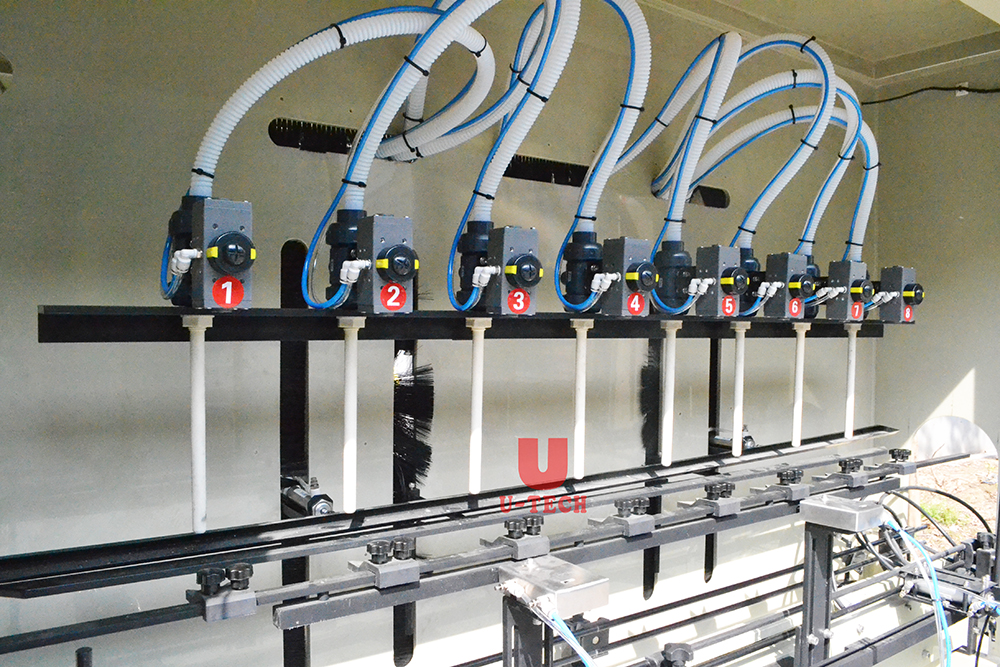 Linear Shower Gel Body Wash Sanitizer Toilet Detergent Pesticide Anti Corrosion Liquid Filling Capping Machine Line