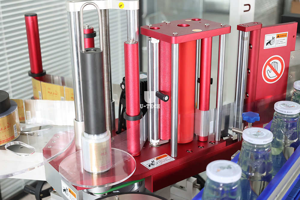High Speed Automatic PE PP HDPE Plastic Glass Bottle Jar Adhesive Sticker Adhesive Labeling Machine