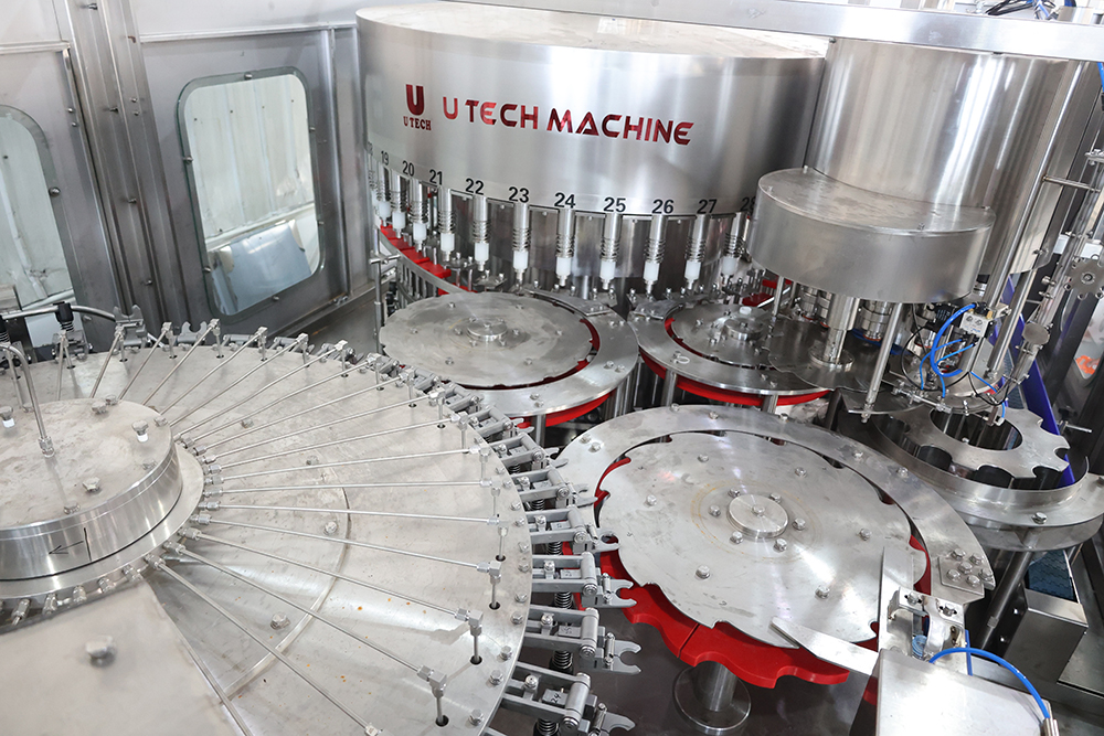 China Pet Bottle Mineral Water Filling Bottling Capping And Labeling Plant Machinery Equipment Cost