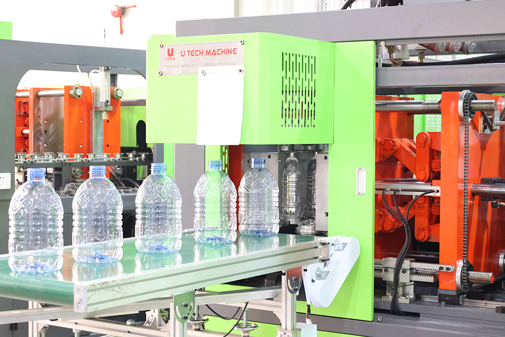 Automatic Servo Carbonated Drinks Mineral Water 5L PET Bottle Bottle Making Machine Equipment