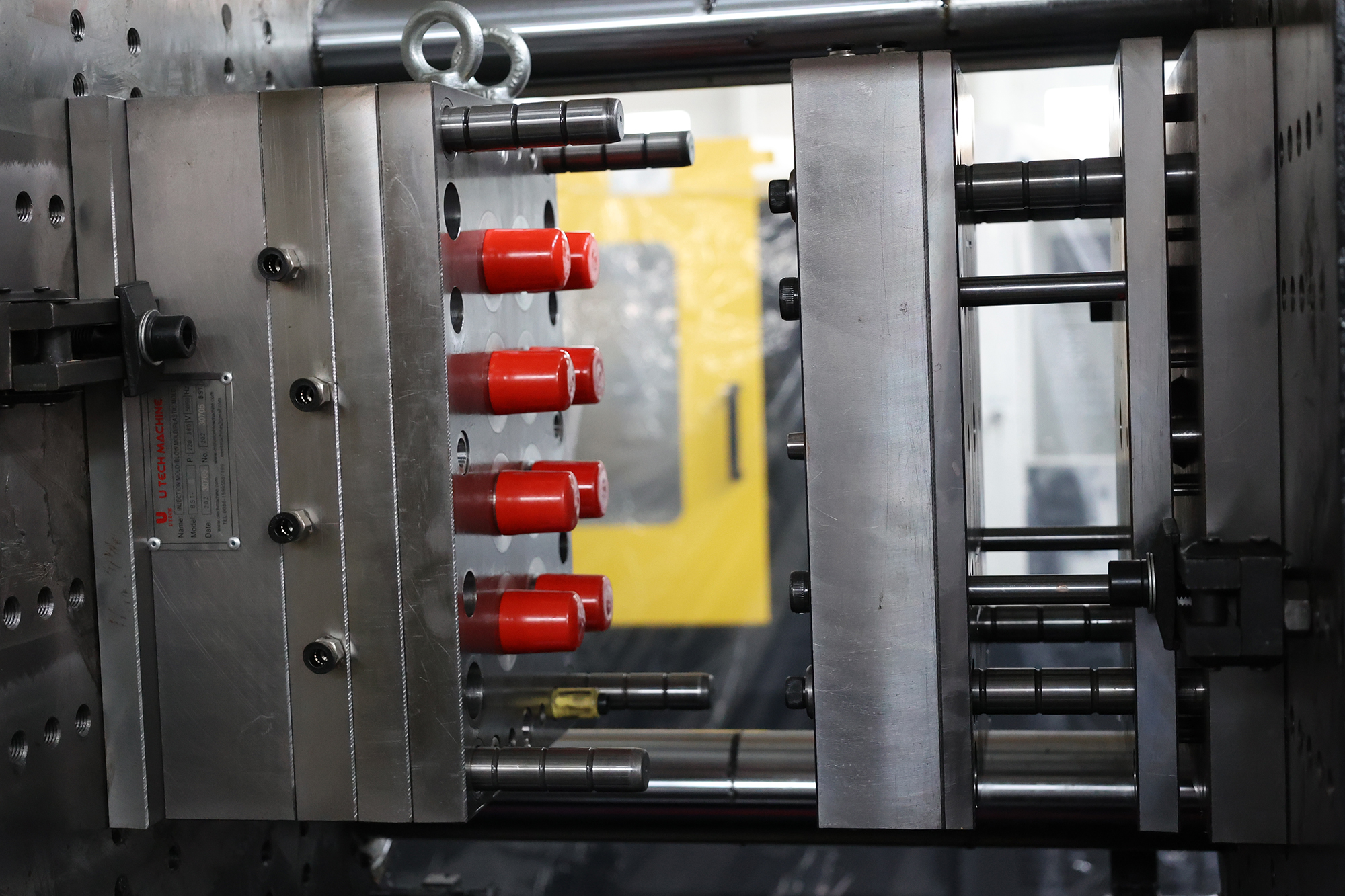 High Speed Beverage Chemical Product PET Preform Making Plastic Cap Injection Moulding Machine