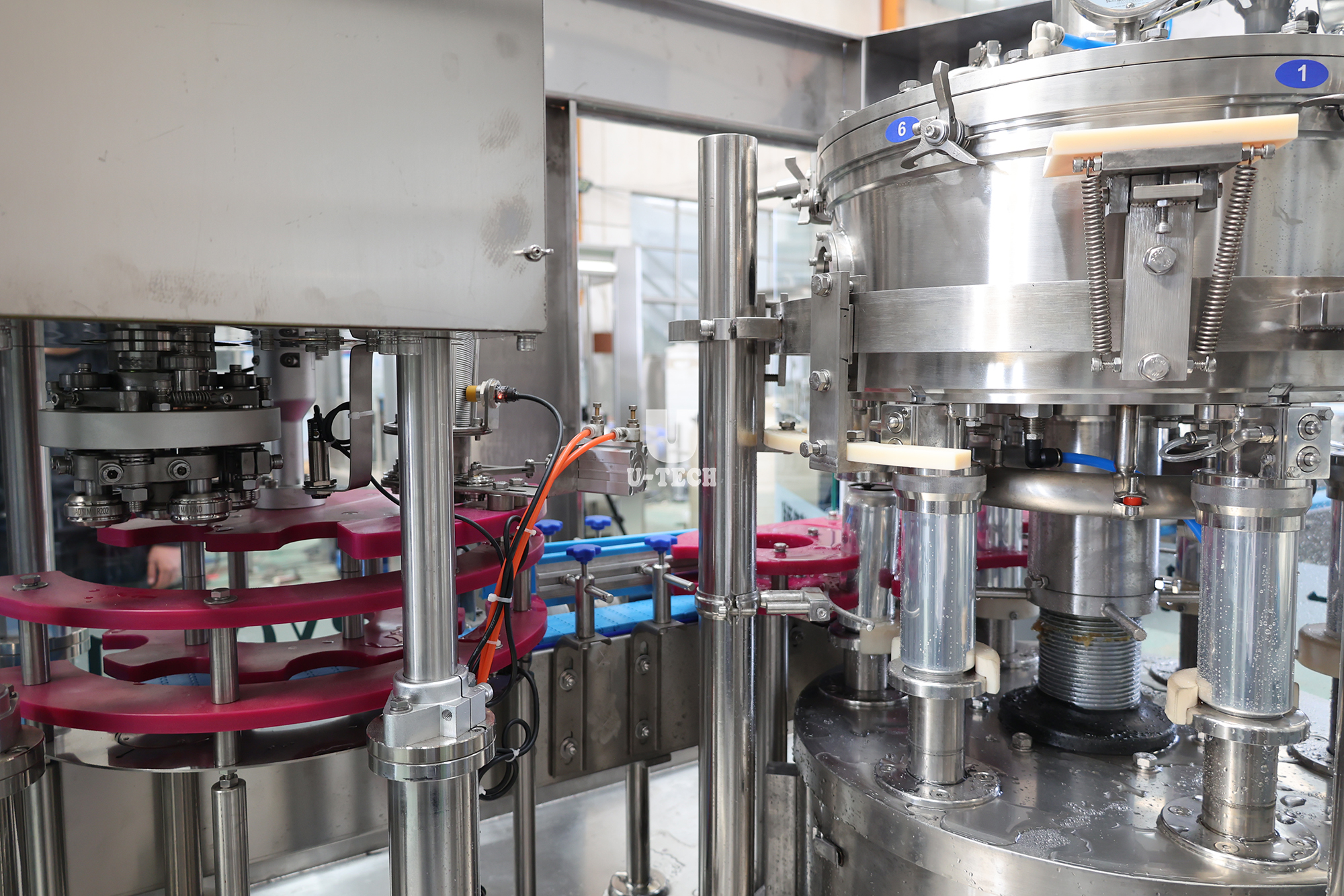 Full Automatic Factory Beverage Carbonated Energy Drink Beer Can Filling Sealing Machine