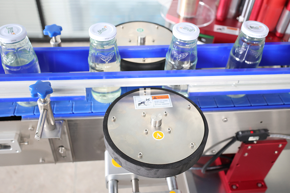 Fully Automatic Electric Pet Flat Glass Square Bottle Jar Can Adhesive Sticker Labeling Machine Factory Price