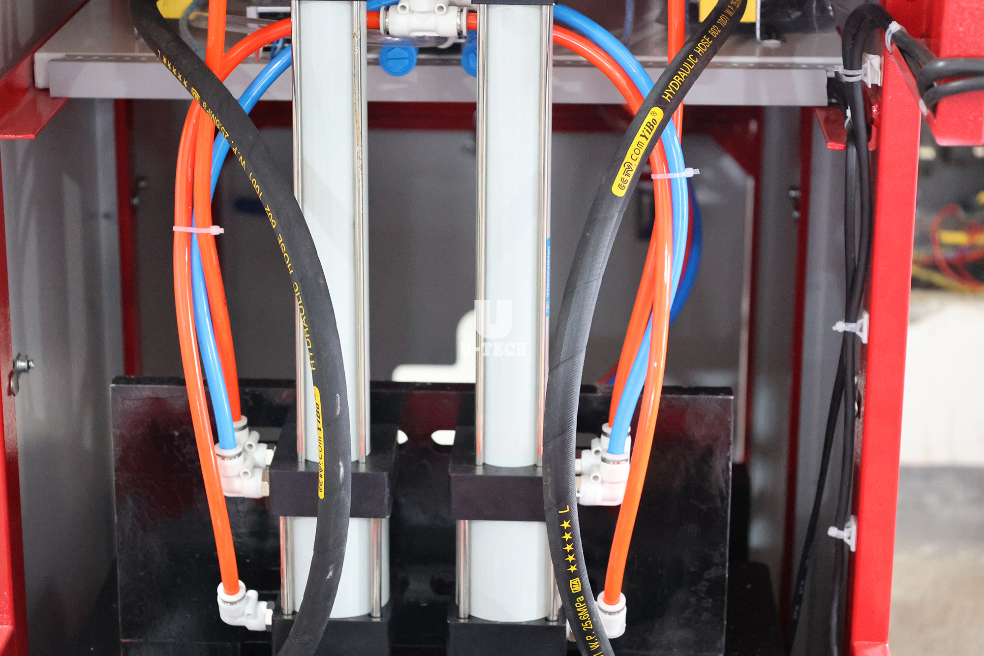 Beverage Hot Fill Juice Mineral Water Semi Automatic Plastic Pet Bottle Making Blow Moulding Machine