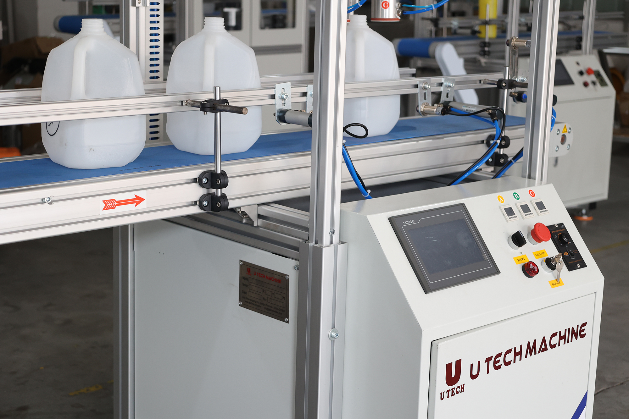 High Speed Automatic Lube Oil Jerrycan Drum Beverage Plastic Air Empty Bottle Leak Testing Machine