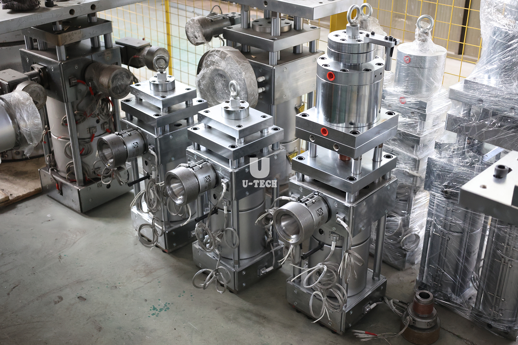 2 Layers 3 Layers 4 Layers Extrusion Blow Molding Machine Die Head 