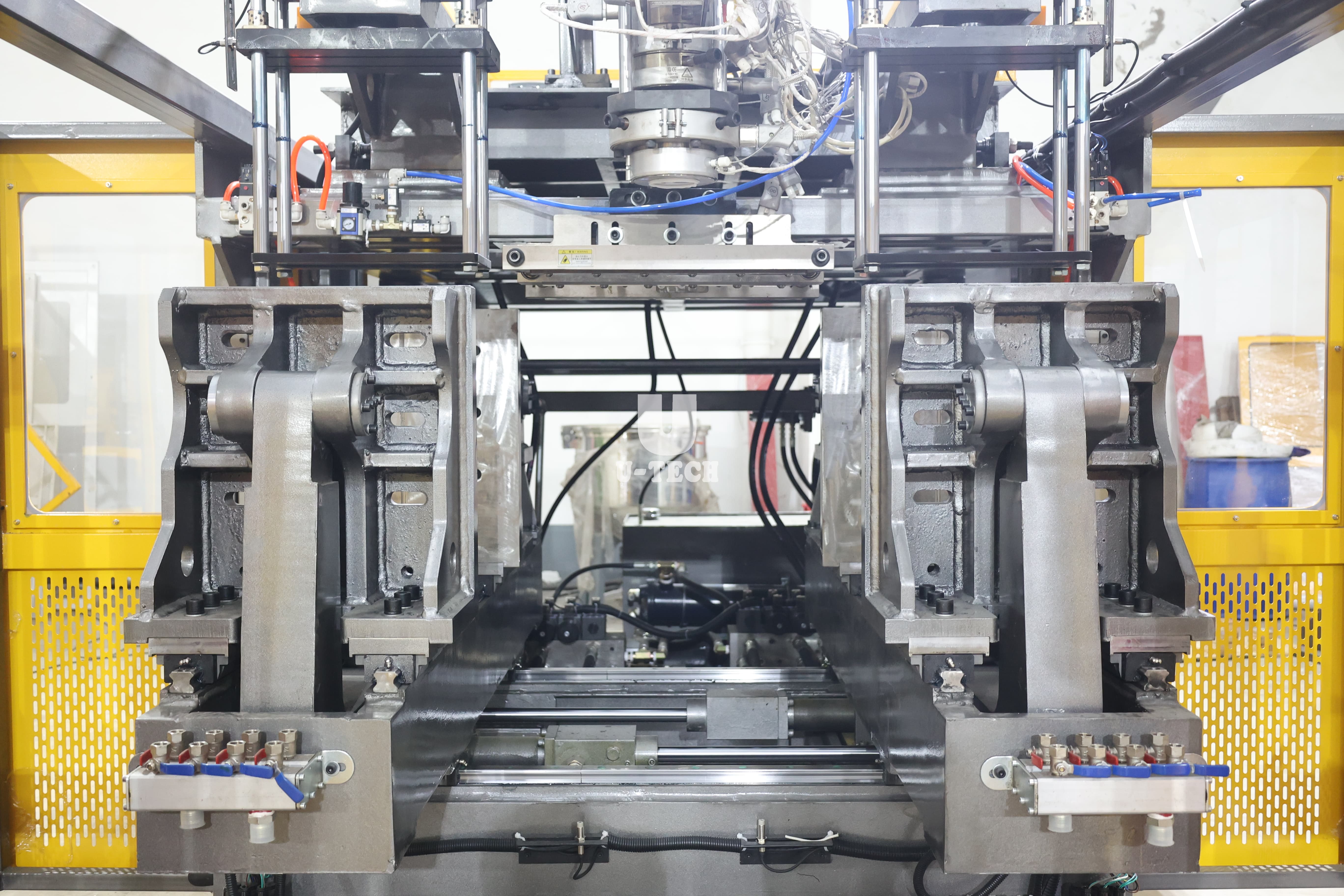 High Speed Double Station Extrusion Blow Molding Machine for 1L-5L Motor Oil Plastic Bottle Manufacturing