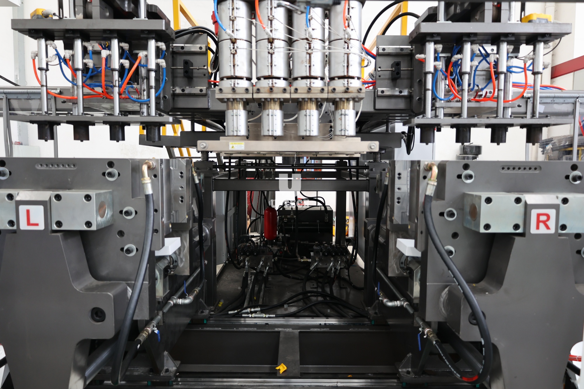 300ML 600ML Shampoo Dishwashing Liquid Detergent Chemical Bottle Double Station Extrusion Blow Moulding Machine