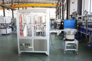 Pp Plastic Silica Gel Dryer Spring Closure Tamper-proof Desiccant Cap Assembly Machine for Effervescent Tablet Tube