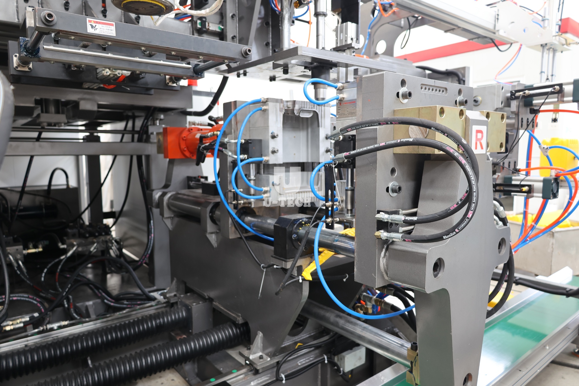 Automatic Double Station 10L Engine Lube Motor Edible Cooking Oil Jerrycan Barrel Drum Extrusion Blow Moulding Machine