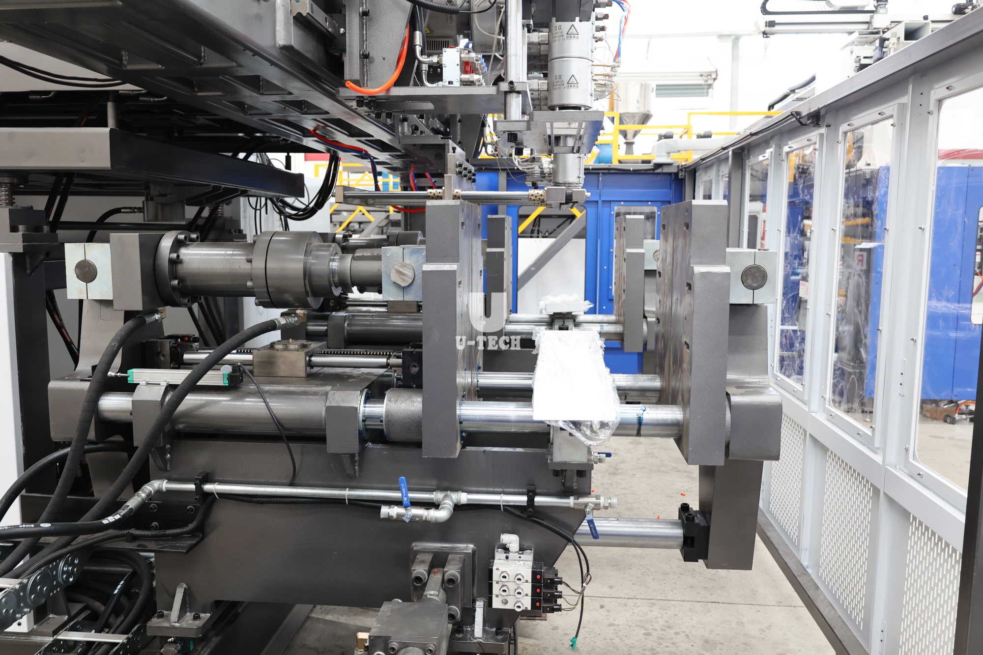 300ML 600ML Shampoo Dishwashing Liquid Detergent Chemical Bottle Double Station Extrusion Blow Moulding Machine