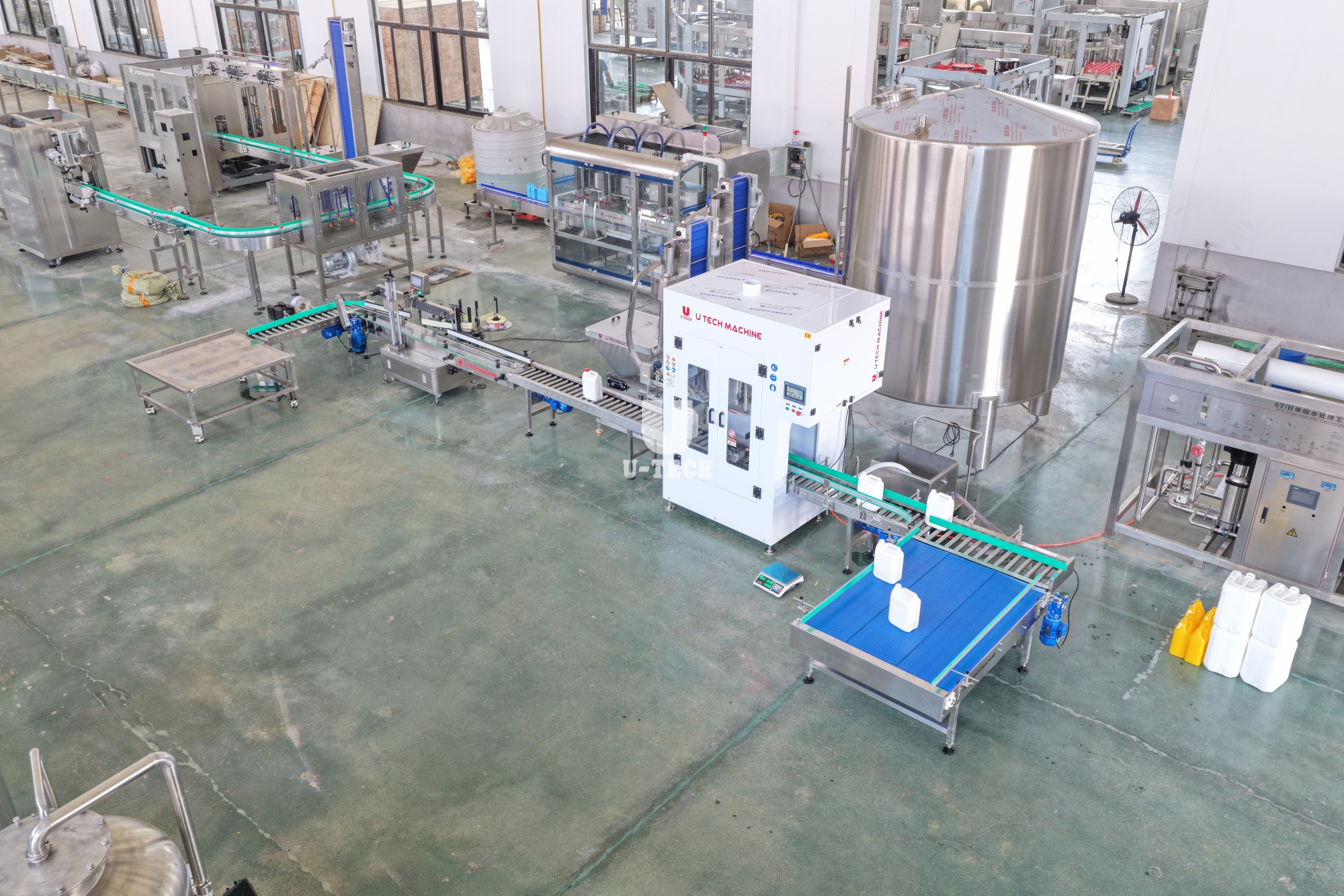 5L 20L Servo Anti Corrosion Linear Filling Machine 