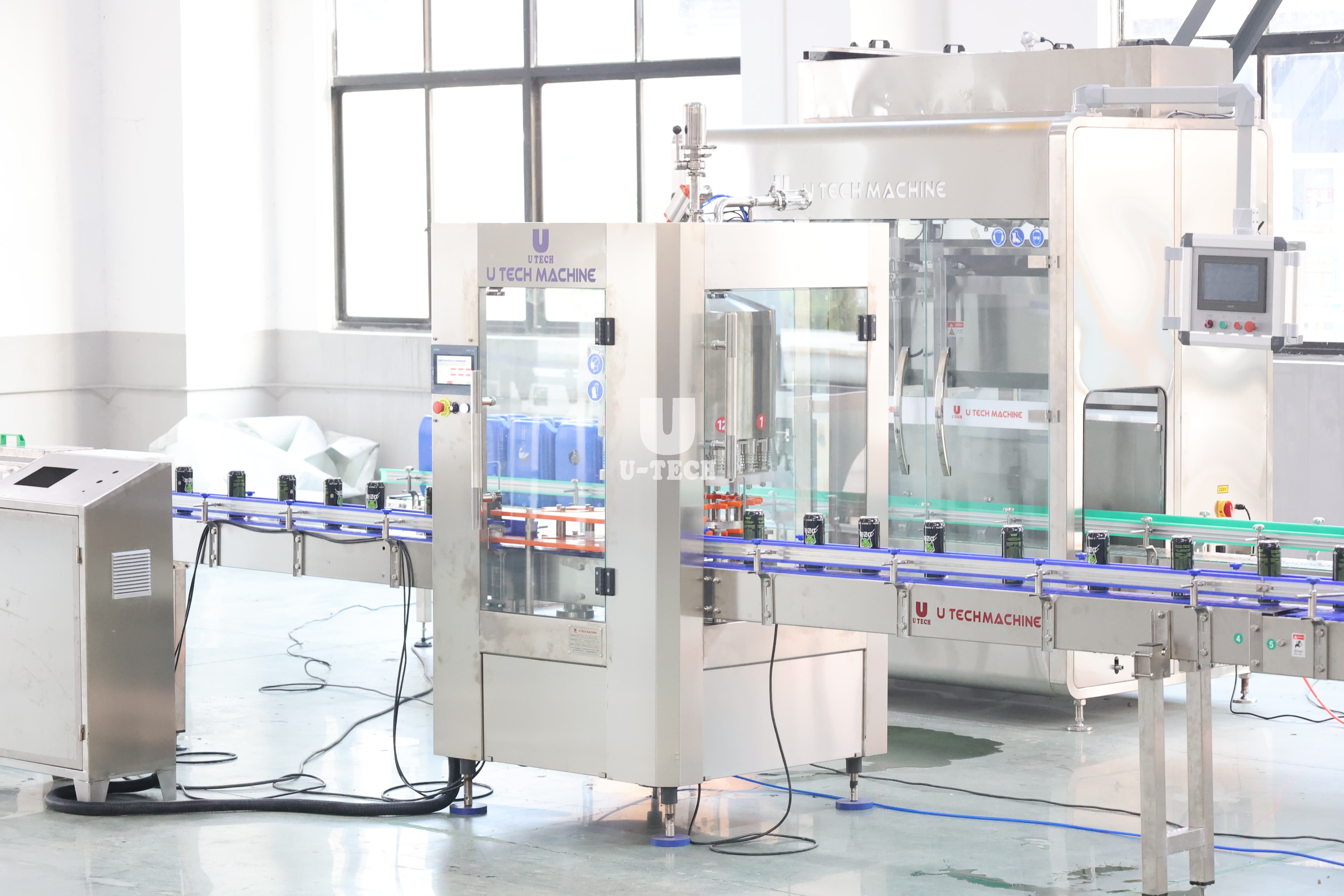 High Speed Carbonated Drink Canning Aluminum Can Beer Soda Filling And Seaming Line with CO2 Beverage Mixer